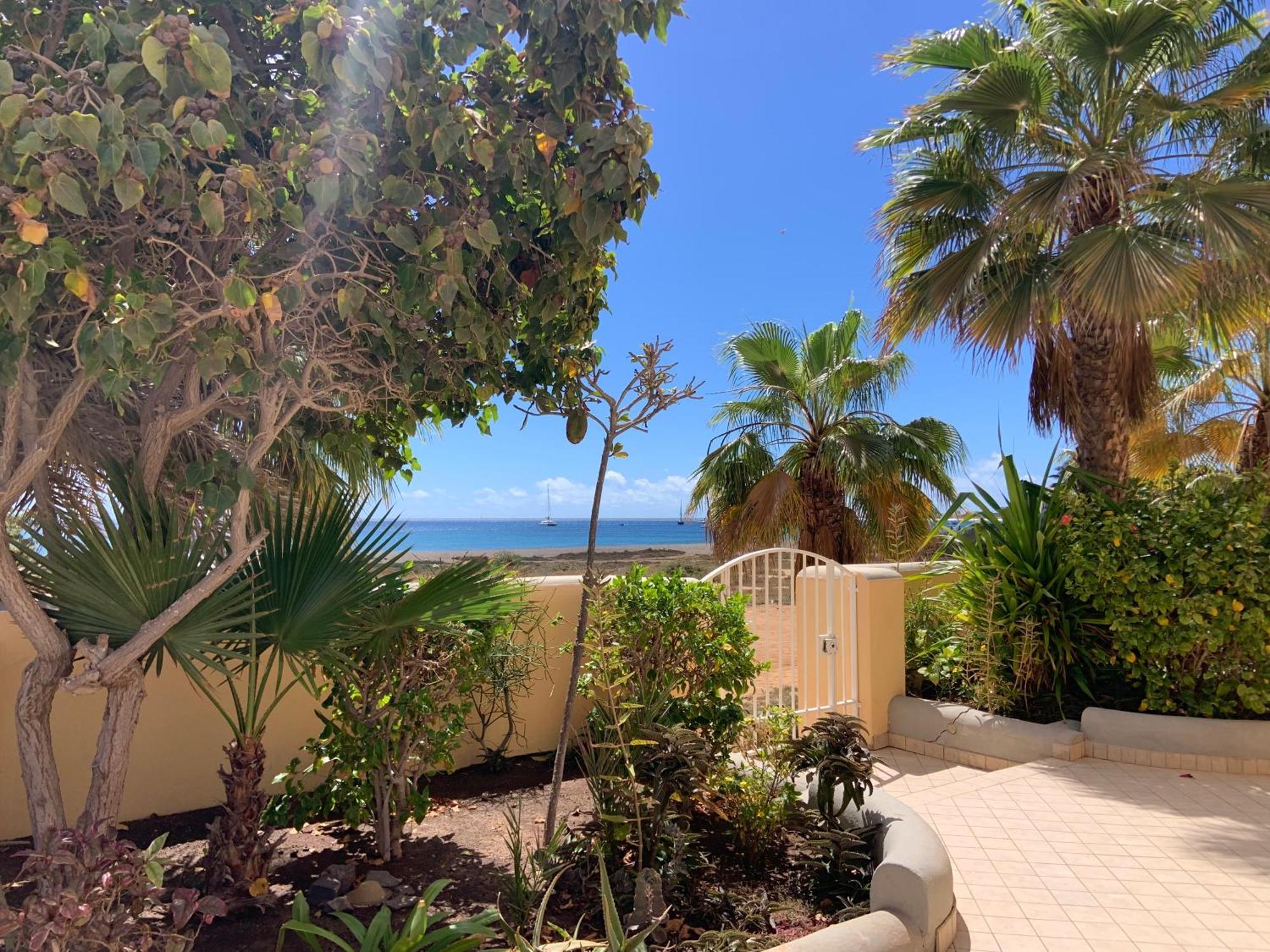 Lovely Beach Front Apartment In 圣玛丽亚 外观 照片